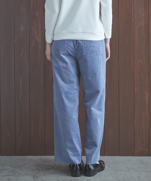 STUDIO PICONE(スタジオピッコーネ)の「速乾コーデュロイワイドパンツ(その他パンツ・レディース・ネイビー/キャメル/ホワイト/ライトブルー・M/L/LL)」の14枚目の写真