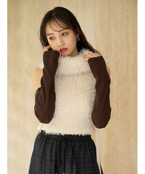 SNIDEL（スナイデル）の「フェイクファーアメスリニットプルオーバー（ニット/セーター・レディース・アイボリー/ライトブルー/マルチ・F）」の2枚目の写真