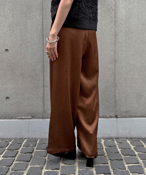 ★AMES-WORLDWIDE★NYLON WIDE PANTS IVORY★正規品/直送料込 AMES-WORLDWIDE(アメスワールドワイド)の商品一覧 - 海外通販のBUYMA