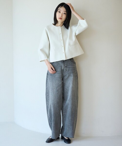UNFILO(アンフィーロ)の「BEAUTY FORM KNIT パールボタン カーディガン(カーディガン/ボレロ・レディース・ベージュ系/ネイビー系/ブラック系・X-LARGE)」の8枚目の写真