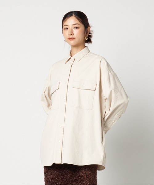HELIOPOLE(エリオポール)の「COTTON TWILL BIG SHIRT(シャツ/ブラウス・レディース・キャメル/アイボリー・36/38)」の1枚目の写真