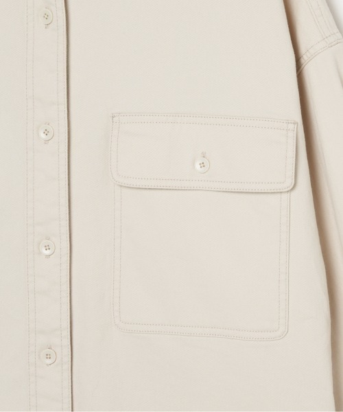 HELIOPOLE(エリオポール)の「COTTON TWILL BIG SHIRT(シャツ/ブラウス・レディース・キャメル/アイボリー・36/38)」の9枚目の写真