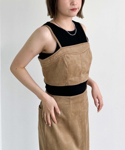 archives（アルシーヴ）の「スエードビスチェ（その他トップス・レディース・ブラウン/キャメル・MEDIUM）」の5枚目の写真