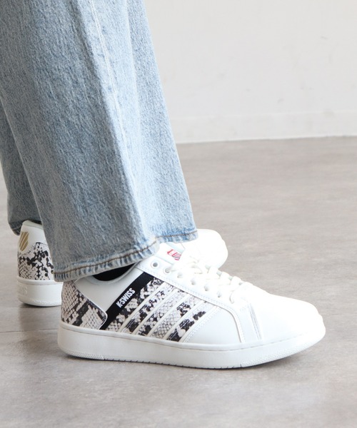 K-SWISS（ケースイス）の「【K-SWISS/ケースイス】シンセティックレザー コートスニーカー（スニーカー・メンズ・ブラック/ホワイト・25.5cm/26.0cm/26.5cm/27.0cm/27.5cm/28.0cm/25.0cm）」の12枚目の写真