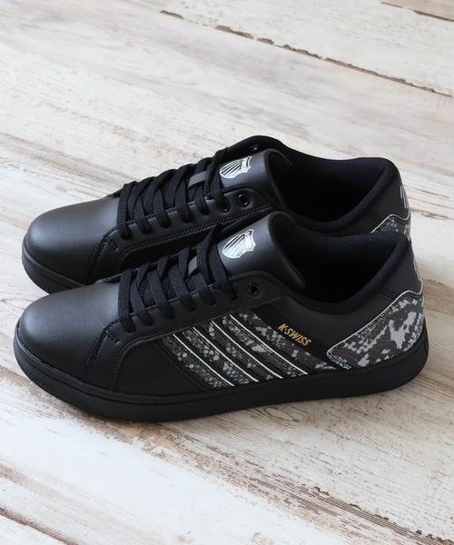 K-SWISS（ケースイス）の「【K-SWISS/ケースイス】シンセティックレザー コートスニーカー（スニーカー・メンズ・ブラック/ホワイト・25.5cm/26.0cm/26.5cm/27.0cm/27.5cm/28.0cm/25.0cm）」の20枚目の写真