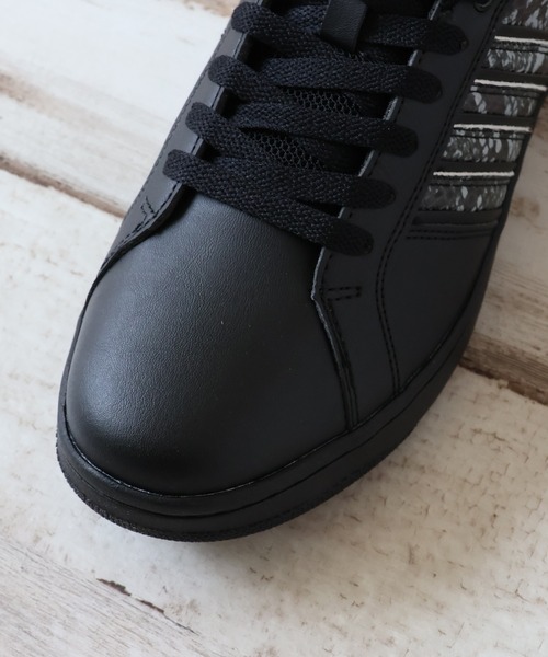 K-SWISS（ケースイス）の「【K-SWISS/ケースイス】シンセティックレザー コートスニーカー（スニーカー・メンズ・ブラック/ホワイト・25.5cm/26.0cm/26.5cm/27.0cm/27.5cm/28.0cm/25.0cm）」の19枚目の写真