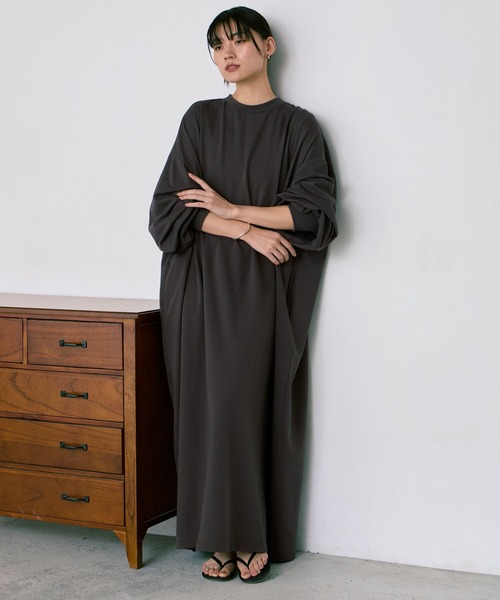 forksy.（フォルクシー）の「【forksy.】＜エブリデイシリーズ＞モンスターギャザースリーブポケットワンピース（ワンピース・レディース・ブラック系/スモークピンク/ブラック/ネイビー/杢グレー/オートミール/ホワイト×ブラック/チャコールグレー/ブラック系2・L/M）」の5枚目の写真