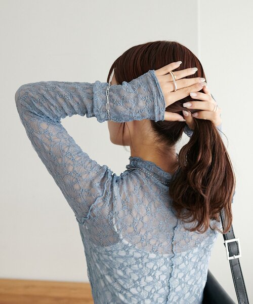 DISCOAT(ディスコート)の「【WEB限定】ストレッチレースボトルネックプルオーバー(Tシャツ/カットソー・レディース・アイボリー/ブラック/ブルー/ブラウン/ミント・FREE)」の14枚目の写真