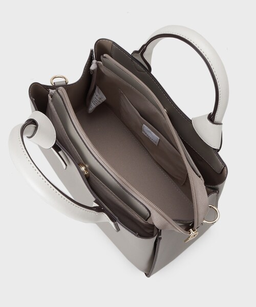 THE SHOP TK （ザ ショップ ティーケー ）の「バイカラー合皮ショルダーバッグ（ショルダーバッグ・レディース・ブラウン系その他/ブラック/アイボリー・00）」の11枚目の写真