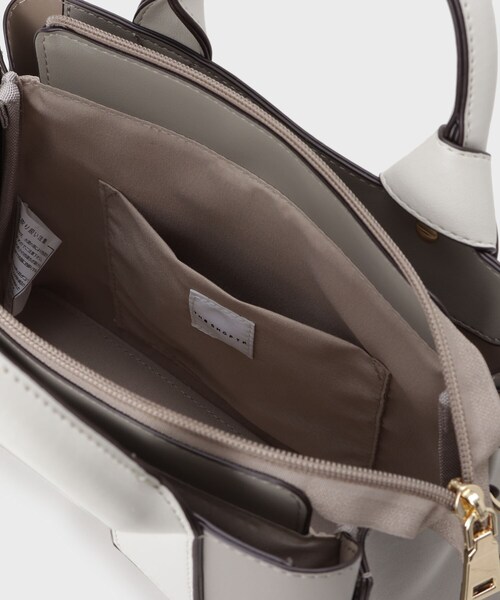 THE SHOP TK （ザ ショップ ティーケー ）の「バイカラー合皮ショルダーバッグ（ショルダーバッグ・レディース・ブラウン系その他/ブラック/アイボリー・00）」の7枚目の写真