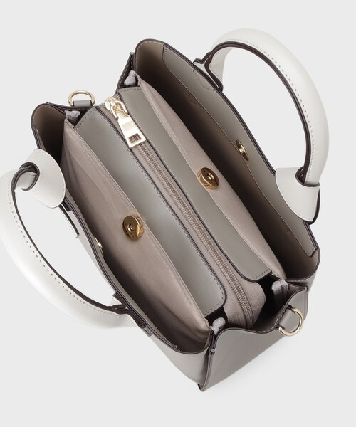 THE SHOP TK （ザ ショップ ティーケー ）の「バイカラー合皮ショルダーバッグ（ショルダーバッグ・レディース・ブラウン系その他/ブラック/アイボリー・00）」の5枚目の写真