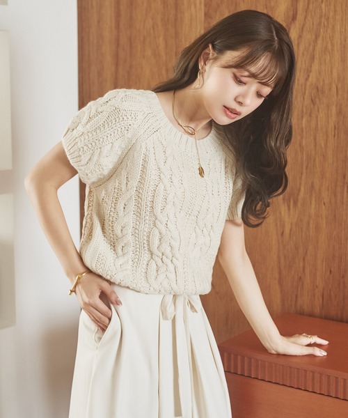 LAULEN(ローレン)の「wool blend cable puff knit /ウールブレンドケーブル編みパフニット(ニット/セーター・レディース・レッド/グレー/アイボリー・FREE)」の7枚目の写真