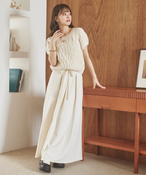 LAULEN(ローレン)の「wool blend cable puff knit /ウールブレンドケーブル編みパフニット(ニット/セーター・レディース・レッド/グレー/アイボリー・FREE)」の9枚目の写真