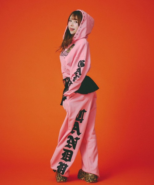 GALFY（ガルフィー）の「GALFY（ガルフィー）エンジェルギャルパーカー/ショート丈スウェットジップパーカー レディース（パーカー・レディース・ピンク/ライム/ブラック・FREE）」の19枚目の写真