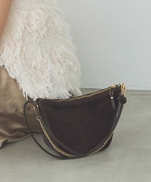 AULENTTI（オウレンティ）の「スエードムーンバッグ（ショルダーバッグ）」