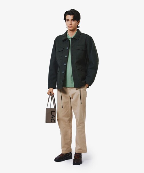LACOSTE(ラコステ)の「バーチカルスマホバッグ(ショルダーバッグ・メンズ・ベージュ/グリーン・FREE)」の8枚目の写真