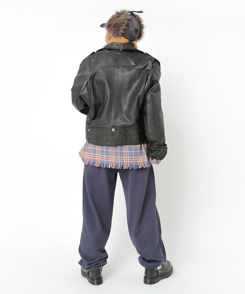 RNA(アールエヌエー)の「R4392 GIRLS BITE BACKスウェット(スウェットパンツ・レディース・ネイビー/杢グレー/レッド・MEDIUM)」の13枚目の写真