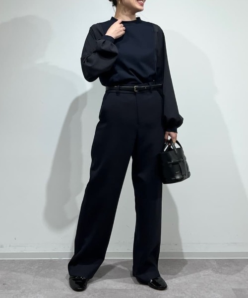 human woman（ヒューマンウーマン）の「◆ダブルクロスストレートパンツ（その他パンツ・レディース・ベージュ/ネイビー・MEDIUM）」の3枚目の写真