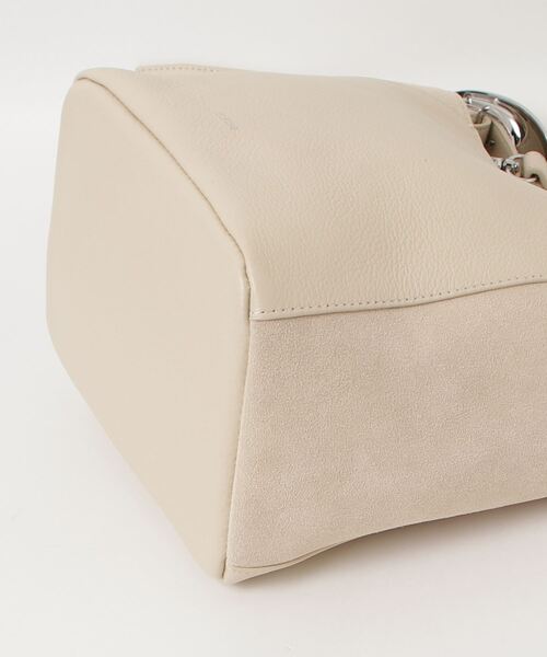 Beau're(ヴュレ)の「【BEAURE/ビュレ】スエードコンビ ショルダー Bag(ショルダーバッグ・レディース・アイボリー/ブラック/グレイッシュベージュ・FREE)」の6枚目の写真