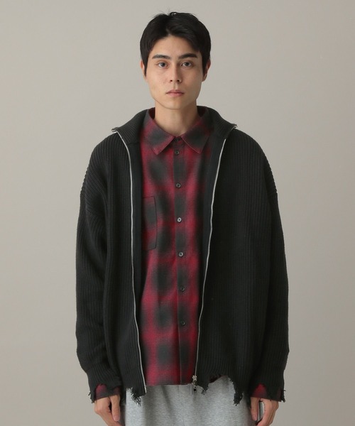 LAND MUSEUM(ランドミュージアム)の「LAND MUSEUM/ダメージジップニットカーディガン(ニット/セーター・メンズ・ブラック・LARGE/MEDIUM)」の11枚目の写真