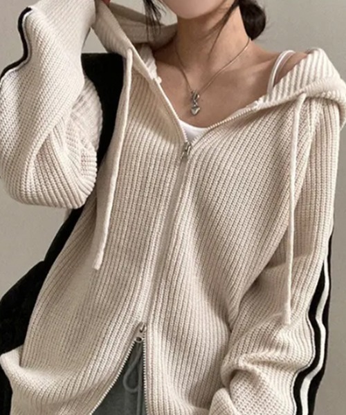 VIVID LADY（ビビッドレディー）の「ラインスリーブ ダブルジップニットパーカー（パーカー・レディース・グレー/ベージュ/ブラウン・FREE）」の5枚目の写真