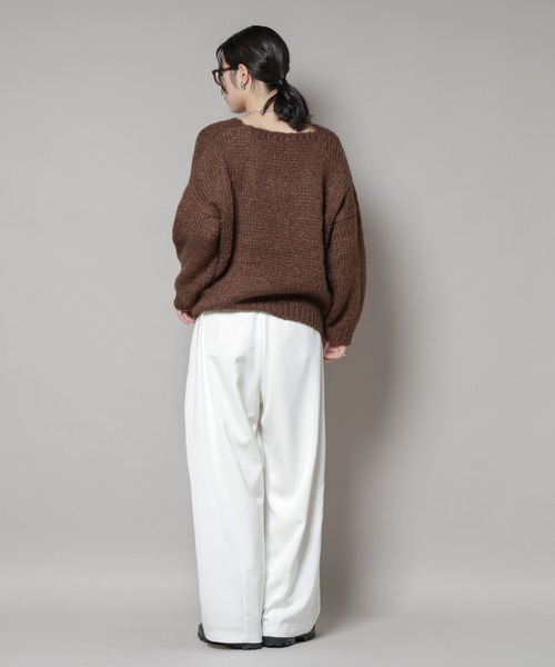 TRICOTS JEAN MARC（トリコットジーンマルク）の「TRICOTS JEAN MARC/Vネックプルオーバー（ニット/セーター・レディース・ダークブラウン/グレイッシュベージュ/グレー・FREE）」の16枚目の写真