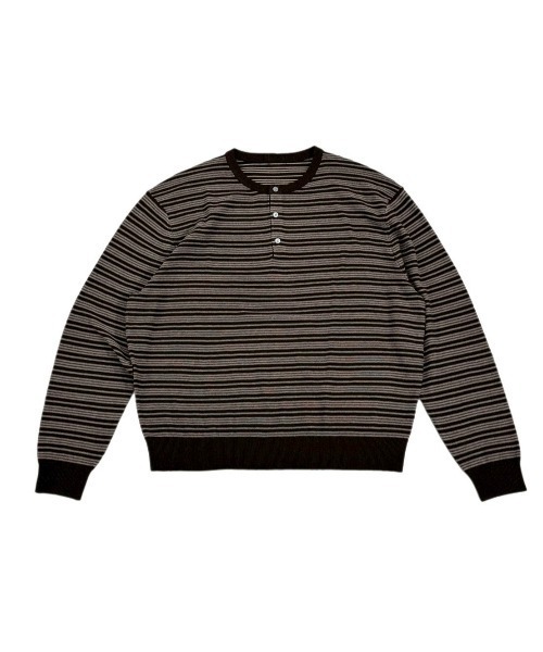 Chikashitsu +（チカシツプラス）の「【Chikashitsu +】cropped henry neck border knit / 【チカシツプラス】クロップドヘンリーネックボーダーニット（Tシャツ/カットソー・メンズ・杢グレー/ブラック/ブラウン・ONE SIZE）」の22枚目の写真