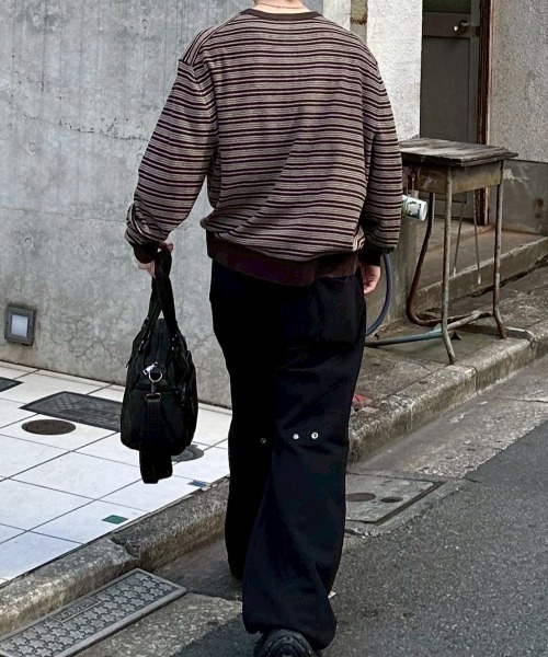 Chikashitsu +（チカシツプラス）の「【Chikashitsu +】cropped henry neck border knit / 【チカシツプラス】クロップドヘンリーネックボーダーニット（Tシャツ/カットソー・メンズ・杢グレー/ブラック/ブラウン・ONE SIZE）」の9枚目の写真