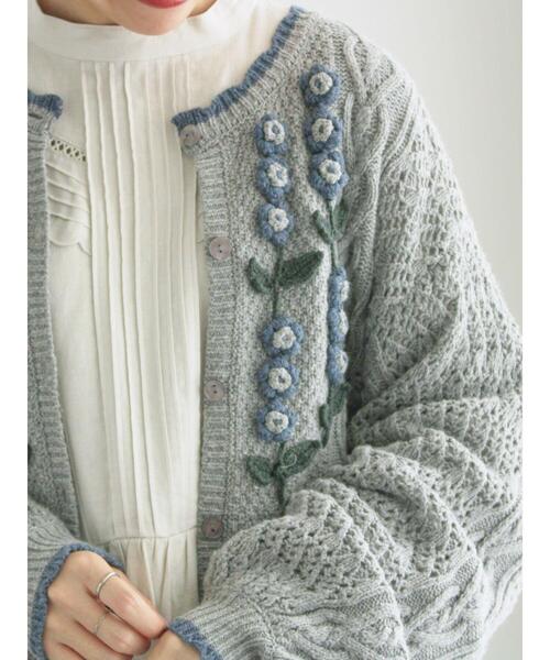かぎ針お花モチーフ付きニットカーディガン（カーディガン