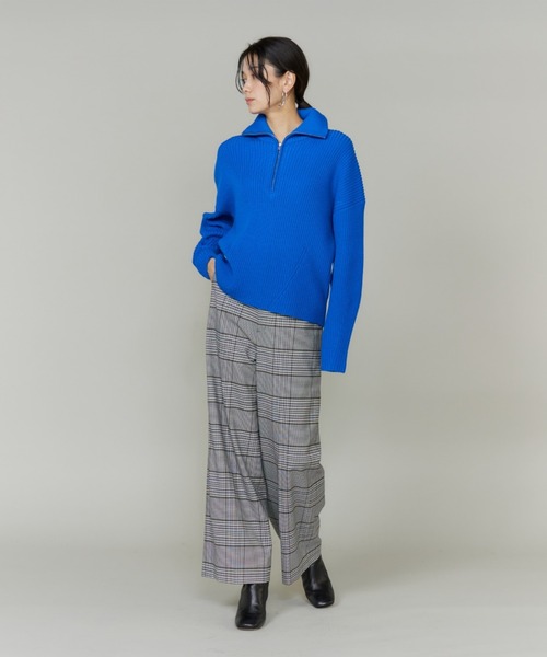 INED（イネド）の「BIOｰBLEND ハーフジッププルオーバーニット（ニット/セーター・レディース・オフホワイト/ブルー・9号）」の20枚目の写真