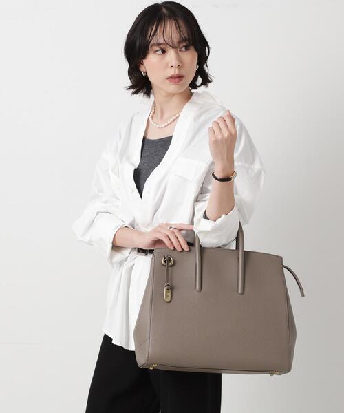 TOFF&LOADSTONE（トフアンドロードストーン）の「Jolie light shrink（ジョリー ライトシュリンク）L（トートバッグ・レディース・ブラウン系その他2/チャコールグレー/ブラック/サンドベージュ・00）」の6枚目の写真