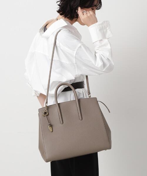 TOFF&LOADSTONE（トフアンドロードストーン）の「Jolie light shrink（ジョリー ライトシュリンク）L（トートバッグ・レディース・ブラウン系その他2/チャコールグレー/ブラック/サンドベージュ・00）」の8枚目の写真