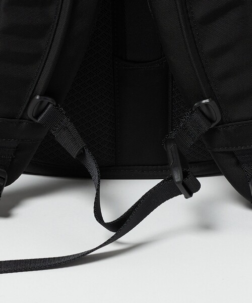 Aer(エアー)の「<Aer>PRO PACK SLIM バックパック(バックパック/リュック・メンズ・ブラック・FREE)」の15枚目の写真