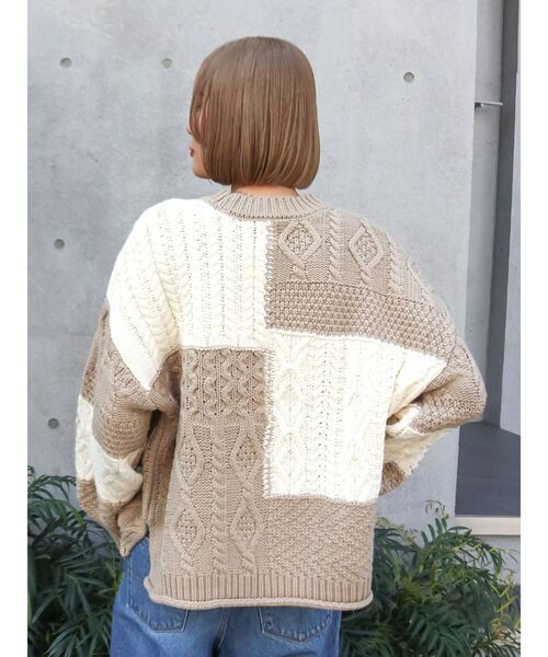 Ungrid（アングリッド）の「【WEB限定】パッチワークケーブルニット（ニット/セーター・レディース・その他1/ライトグレー/チャコールグレー/アイボリー・FREE）」の14枚目の写真