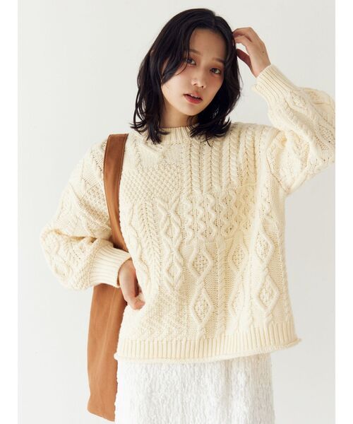 Ungrid（アングリッド）の「【WEB限定】パッチワークケーブルニット（ニット/セーター・レディース・その他1/ライトグレー/チャコールグレー/アイボリー・FREE）」の18枚目の写真