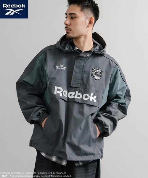 Reebok リーボック オーバーサイズエンブレム刺繍アノラックジャケット