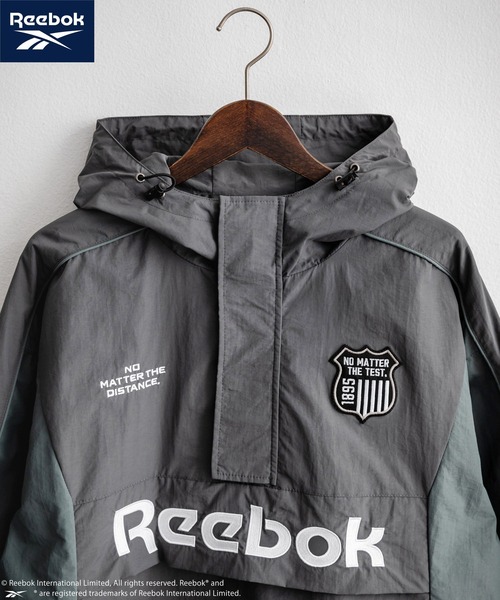 Reebok リーボック オーバーサイズエンブレム刺繍アノラックジャケット