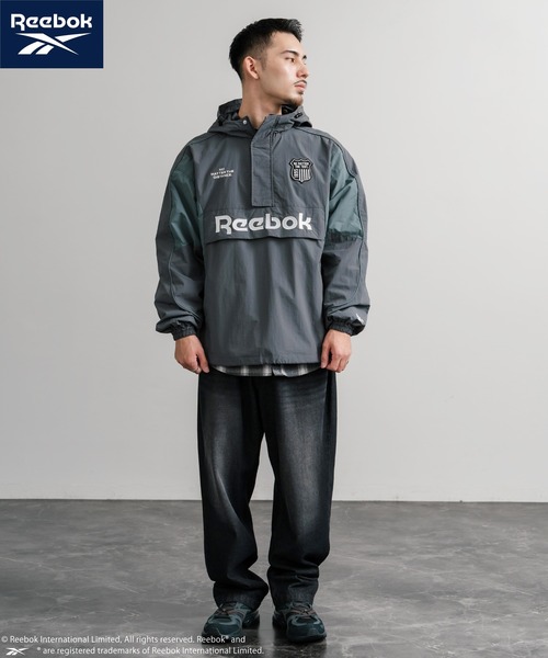 Reebok リーボック オーバーサイズエンブレム刺繍アノラックジャケット