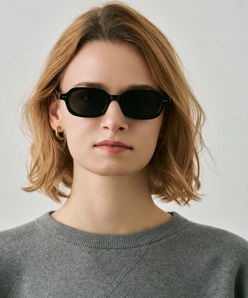 NUEF （ヌエフ）の「cent cinquante-et-un151（サングラス・レディース・ブラウン/ベージュ/ブラック/ブラック系その他/ブラウン系その他2/ブラウン系その他/クリアブラック/ブラック×グレー・FREE）」の9枚目の写真