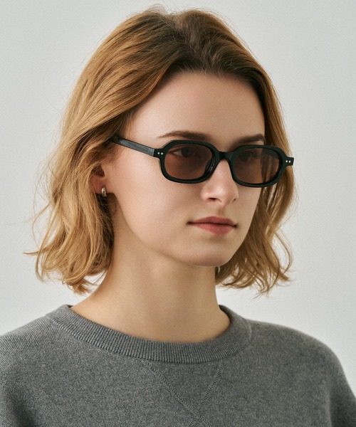 NUEF （ヌエフ）の「cent cinquante-et-un151（サングラス・レディース・ブラウン/ベージュ/ブラック/ブラック系その他/ブラウン系その他2/ブラウン系その他/クリアブラック/ブラック×グレー・FREE）」の12枚目の写真