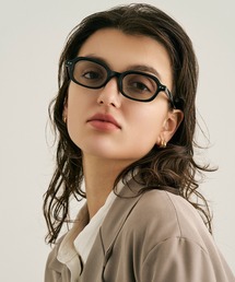 NUEF （ヌエフ）の「オーバルサングラス｜カラーレンズ｜トレンド｜紫外線対策｜UVカット｜薄いレンズのサングラス｜NUEF｜COLOR SUNGLASSES（サングラス）」