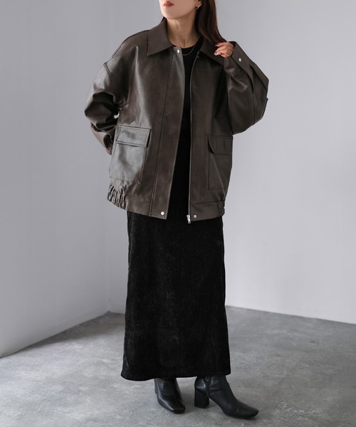 Riberry(リベリー)の「2WAYフェイクレザーステンカラーブルゾン(ブルゾン・レディース・ブラック/ブラウン・FREE)」の8枚目の写真