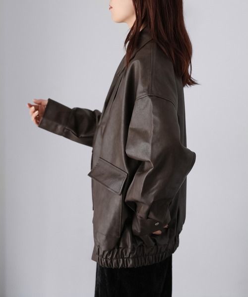 Riberry(リベリー)の「2WAYフェイクレザーステンカラーブルゾン(ブルゾン・レディース・ブラック/ブラウン・FREE)」の21枚目の写真