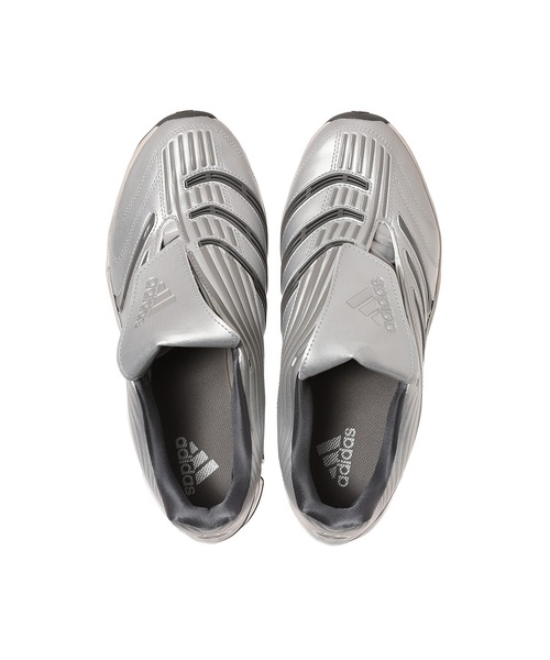 adidas(アディダス)の「adidas PREDATOR MEGARIDE JS1555(スニーカー・レディース・グレー・23.5㎝/23㎝/25㎝/24.5㎝/24㎝)」の4枚目の写真
