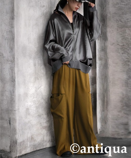 antiqua(アンティカ)の「サテン 裏毛 ブルゾン(ブルゾン・レディース・ブラック/グレー・ONESIZE)」の15枚目の写真