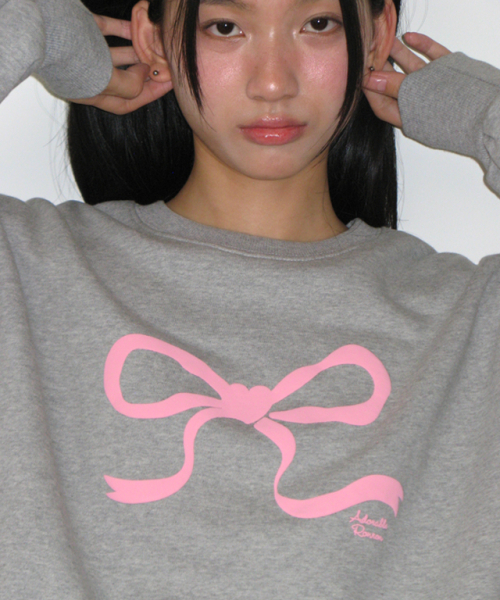RONRON(ロンロン)の「EMBO HEART RIBBON CROP SWEATSHIRTS GREY(スウェット・レディース・その他・FREE)」の2枚目の写真