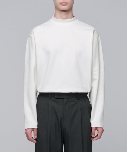 MUSINSA STANDARD（ムシンサスタンダード）の「フォンテモックネック長袖Tシャツ[クリーム]（Tシャツ/カットソー・メンズ・その他・SMALL/MEDIUM/LARGE/X-LARGE/XX-LARGE/XXX-LARGE）」の2枚目の写真