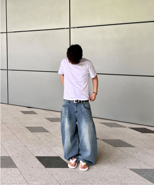 TOFFEE(トフィー)の「ベーシックハーフクロップTシャツ(ホワイト)(Tシャツ/カットソー・メンズ・その他・SMALL/MEDIUM/LARGE/X-LARGE)」の7枚目の写真
