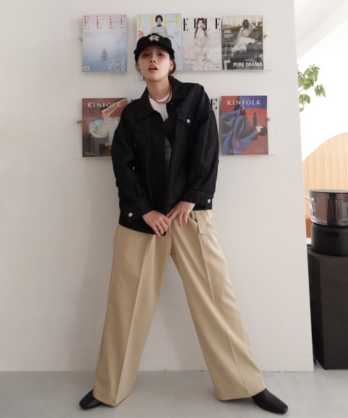 callautia（カラウティア）の「オーバーサイズデニムジャケット（デニムジャケット・レディース・ライトブルー/ブラック・SMALL/MEDIUM/LARGE）」の10枚目の写真