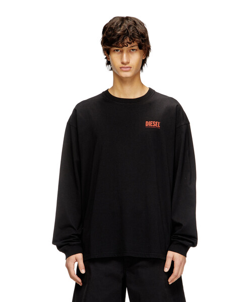 DIESEL（ディーゼル）の「メンズ 長袖Tシャツ T-BOXT-LS-BISK（Tシャツ/カットソー・メンズ・ホワイト系その他/ブラック/グレー・XXX-LARGE/MEDIUM/LARGE/SMALL/X-LARGE/X-SMALL/XX-LARGE）」の2枚目の写真